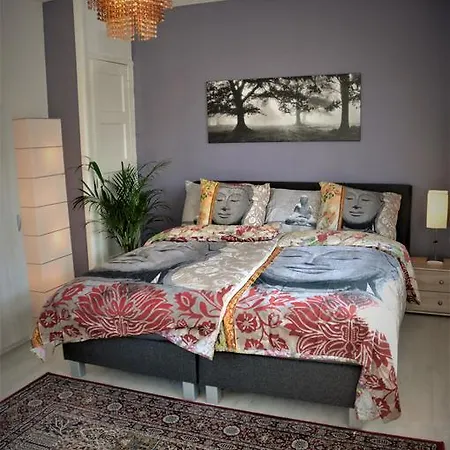 Sam's Place Rotterdam