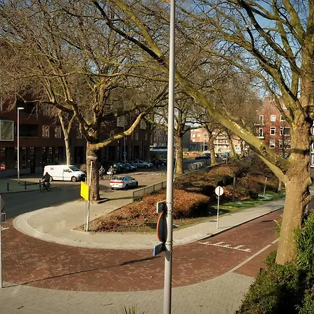 Апартаменты Sam's Place *